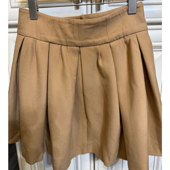 Zara Women's Double Button Pleated Skater Mini Skirt Tan Size 6 - Picture 3 of 12
